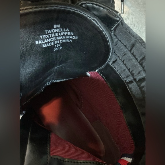 Tommy Hilfiger Women's Onella Fashion Boot - Picture 5 of 5
